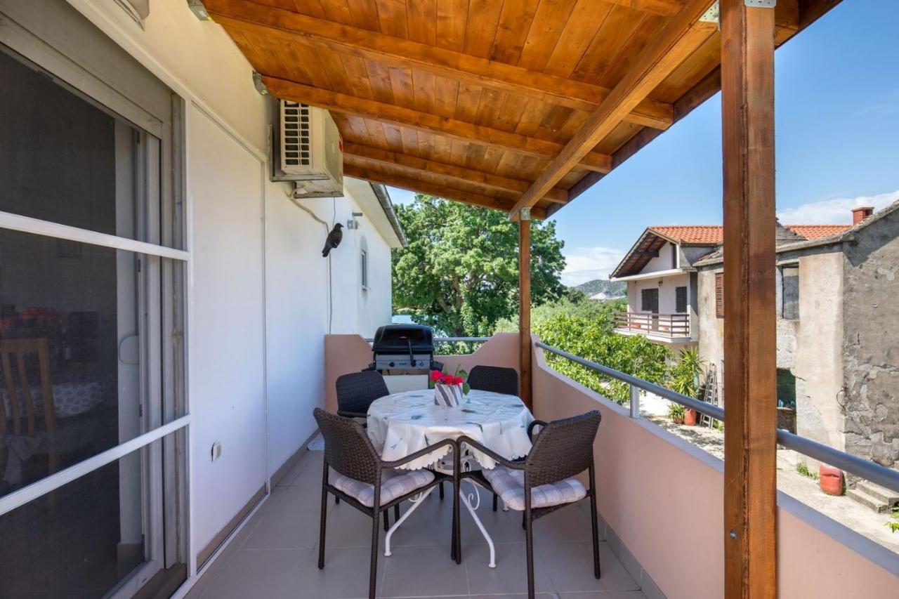 Apartment Neretva Dream Komin  المظهر الخارجي الصورة